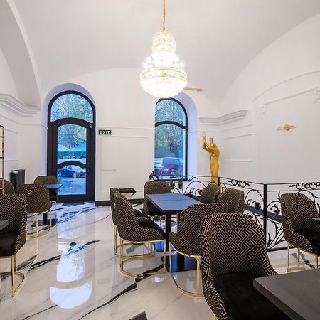 Hotel Vila Central Boutique Satu Mare Dış mekan fotoğraf