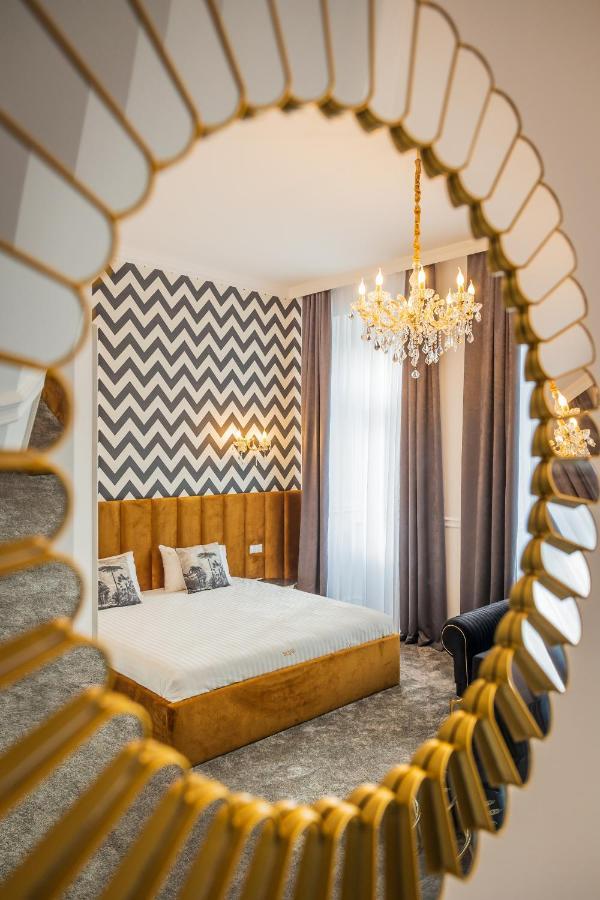 Hotel Vila Central Boutique Satu Mare Dış mekan fotoğraf